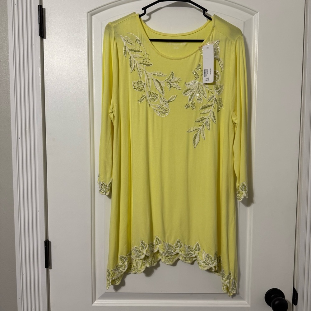 NWT Soft Surroundings Carlson Tunic Top Women’s Size Medium Yellow Embroidered